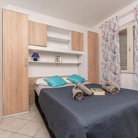 Apartmán Pet Friendly In With Wifi Pakoštane